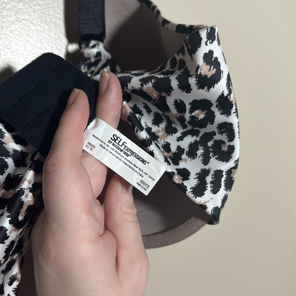 Maidenform Self Expressions Leopard Bra | 36DD - Picture 4 of 4